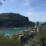 Maison Violet By Breathe Liguria * Porto Venere