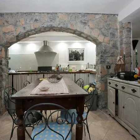 Maison Violet By Breathe Liguria Holiday home *